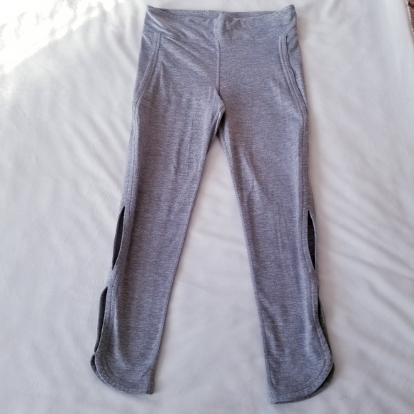 Free People Movement high rise 3/4 infinity leggings size M - Picture 2 of 9